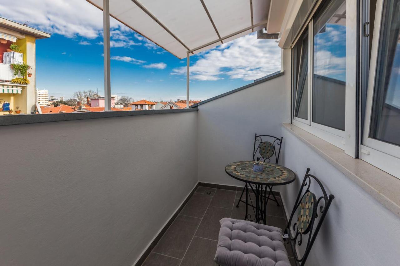 Kuki Apartment With Balcony Ζαντάρ Εξωτερικό φωτογραφία