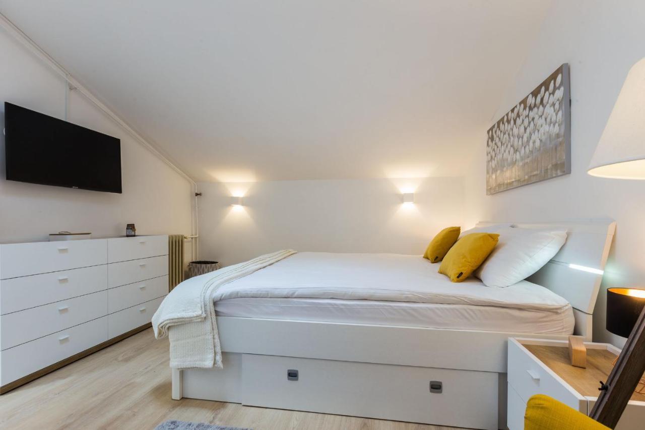 Kuki Apartment With Balcony Ζαντάρ Εξωτερικό φωτογραφία