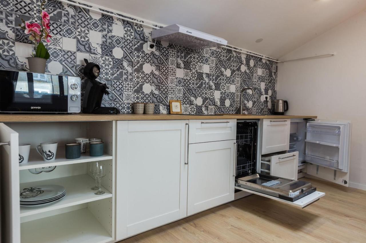 Kuki Apartment With Balcony Ζαντάρ Εξωτερικό φωτογραφία